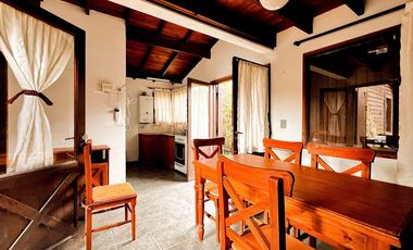 VENTA CASA 2 CABAÑAS PILETA QUINCHO SIERRA PADRES