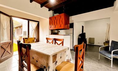 VENTA CASA 2 CABAÑAS PILETA QUINCHO SIERRA PADRES