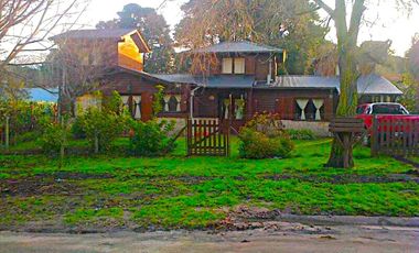 VENTA CASA 2 CABAÑAS PILETA QUINCHO SIERRA PADRES