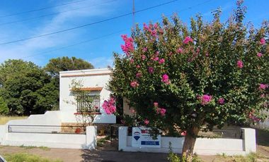 CASA EN VENTA EN EL SOCORRO CON PATIO