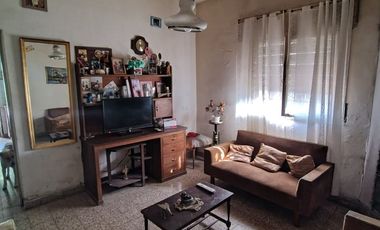 CASA EN VENTA EN EL SOCORRO CON PATIO