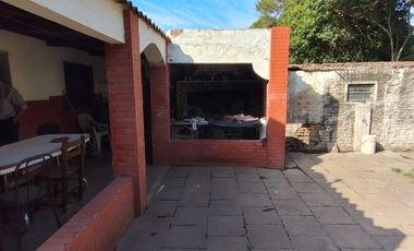 CASA EN VENTA EN EL SOCORRO CON PATIO