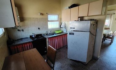 Casa en venta con amplio jardín