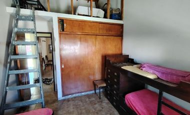 Casa en venta con amplio jardín