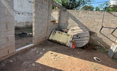VENTA CASA 2 DORMITORIOS COCHERA