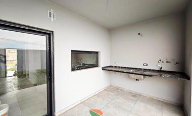 DUPLEX EN VENTA EN QUEBRADAS DE MANANTIALES 3 DORM