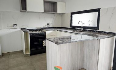 DUPLEX EN VENTA EN QUEBRADAS DE MANANTIALES 3 DORM