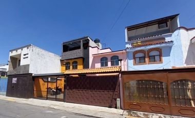 CASA EN RENTA SAUCES IV, TOLUCA