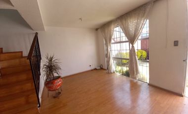 CASA EN RENTA SAUCES IV, TOLUCA