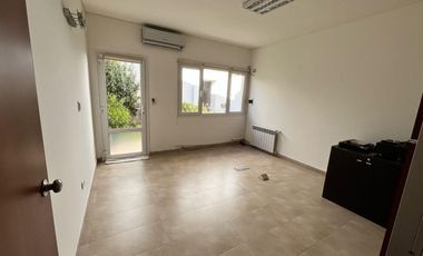 Oficina en  ALQUILER