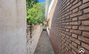 Alquiler - Casa barrio Balneario,  Villa de Merlo.