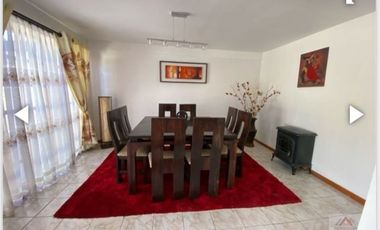 Se Arrienda Casa a Empresas en Quillota