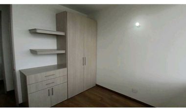 Vendo Apartamento en Cajica con Club House en conjunto cerrado.