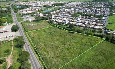 LOTE DESARROLLO COMERCIAL TIPO STRIP MALL O BODEGAS VIA PANAMERICANA