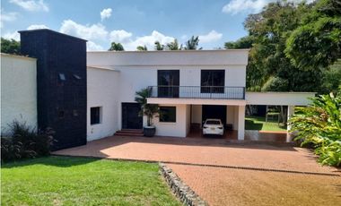 VENDO CASA CAMPESTRE SECTOR CERRITOS