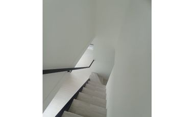 APARTAMENTO DUPLEX LA MESA CUND| COL 330 MILL 110 M2  MIN