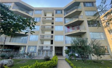 Apartamento de 87 M2 en 370 mill en La Mesa Cund, COL linda vista.
