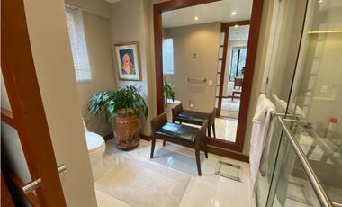 Magnífico apartamento ROSALES