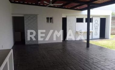 SE VENDE PROPIEDAD CON ALBERCA SAN LUIS BELTRAN - (3)