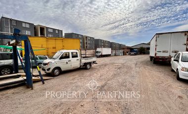 Arriendo amplio terreno de 3.750 mt2 en Av lo Espejo