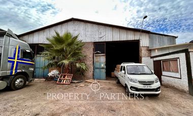 Arriendo amplio terreno de 3.750 mt2 en Av lo Espejo