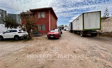 Arriendo amplio terreno de 3.750 mt2 en Av lo Espejo