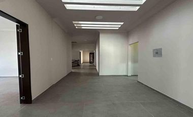 CASA COMERCIAL EN ARRIENDO EN LA AV SANTANDER/MANIZALES