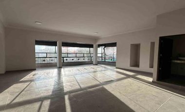 CASA COMERCIAL EN ARRIENDO EN LA AV SANTANDER/MANIZALES