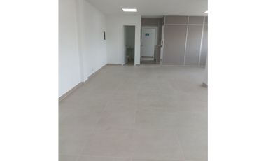 OFICINA EN ARRIENDO SANTA LUCIA. CARTAGENA