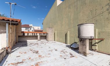 Venta Casa 3 ambientes San Justo - garage patio y terraza