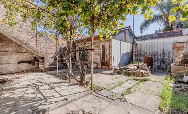 Venta Casa 3 ambientes San Justo - garage patio y terraza