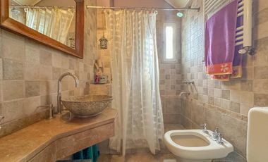 Departamento en venta en Lanús Oeste 4 ambientes con cochera tipo duplex