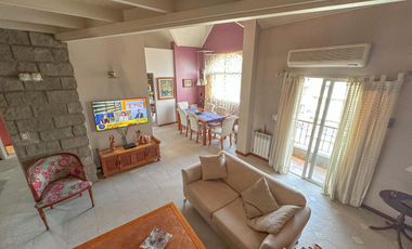Departamento en venta en Lanús Oeste 4 ambientes con cochera tipo duplex