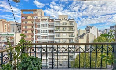 Departamento en venta en Lanús Oeste 4 ambientes con cochera tipo duplex