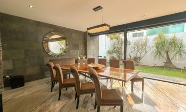Venta de Exclusiva Residencia amueblada en Residencial San Ángel