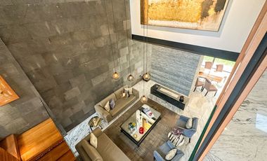 Venta de Exclusiva Residencia amueblada en Residencial San Ángel
