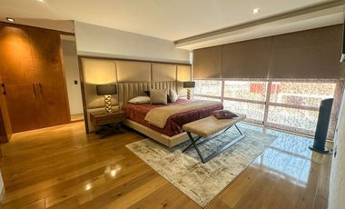 Venta de Exclusiva Residencia amueblada en Residencial San Ángel