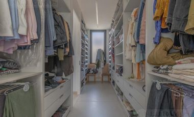 Casa en  venta al lago en Virazon de 4 dormitorios en suite