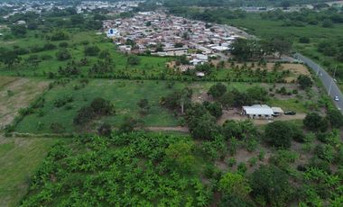 Venta de Terreno Urbano en Chone