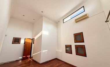 PH en venta - 2 Dormitorios 2 Baños - Cochera - Tolosa