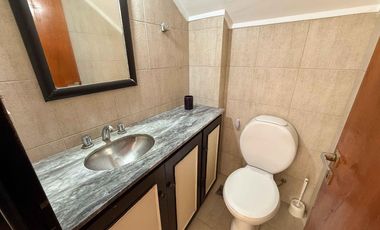 PH en venta - 2 Dormitorios 2 Baños - Cochera - Tolosa
