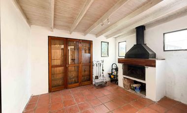 PH en venta - 2 Dormitorios 2 Baños - Cochera - Tolosa