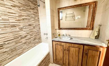 PH en venta - 2 Dormitorios 2 Baños - Cochera - Tolosa