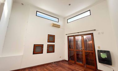 PH en venta - 2 Dormitorios 2 Baños - Cochera - Tolosa