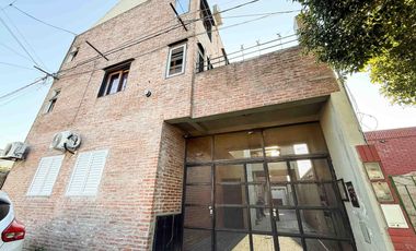 PH en venta - 2 Dormitorios 2 Baños - Cochera - Tolosa