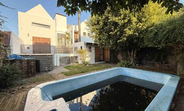PH en venta - 2 Dormitorios 2 Baños - Cochera - Tolosa