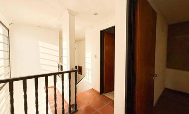 PH en venta - 2 Dormitorios 2 Baños - Cochera - Tolosa