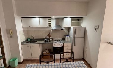 Departamento DE DOS AMBIENTES AL FRENTE