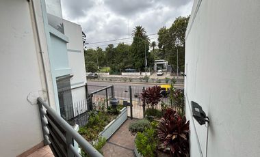 Departamento DE DOS AMBIENTES AL FRENTE