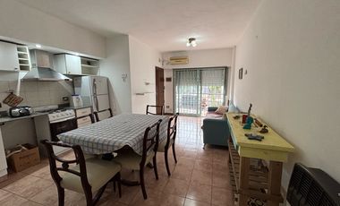 Departamento DE DOS AMBIENTES AL FRENTE